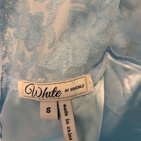 Blue grad dress - Picture 5 of 9